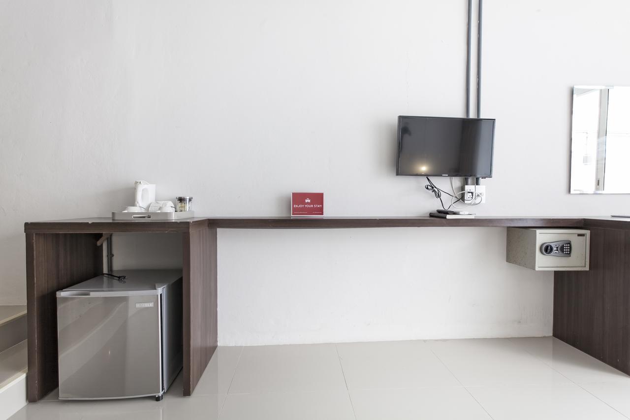Zen Rooms Basic Nanai Phuket Patong Екстер'єр фото